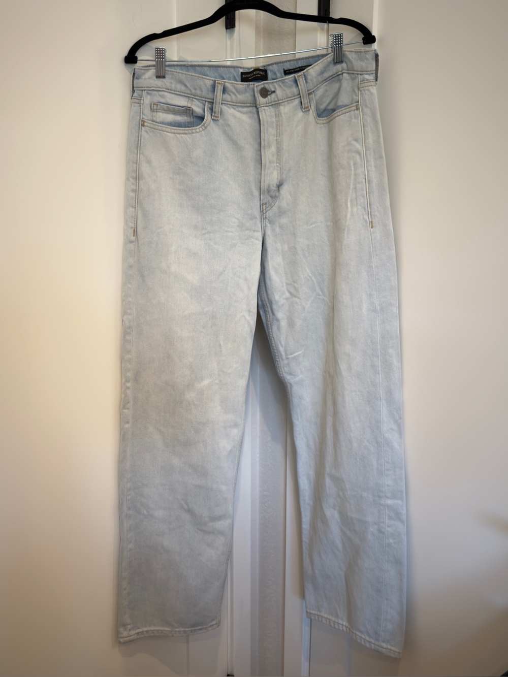 Banana Republic Mid-Rise Loose Stovepipe Jeans Size 30